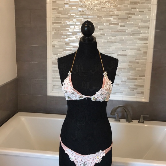 Striking Yauasopa Rhinestone String Bikini 💎HP💎 - Picture 4 of 7